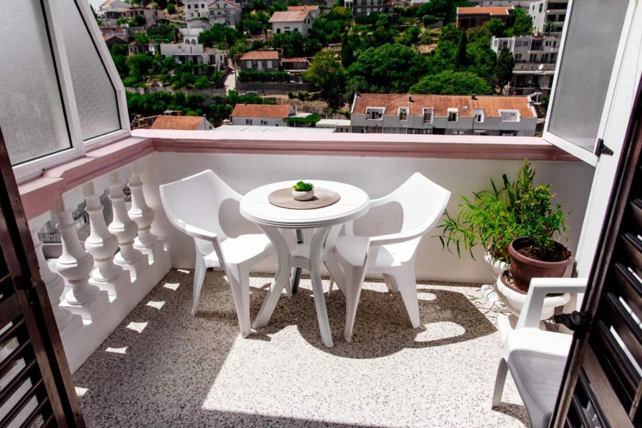 אולסינץ' Castello Apartments מראה חיצוני תמונה